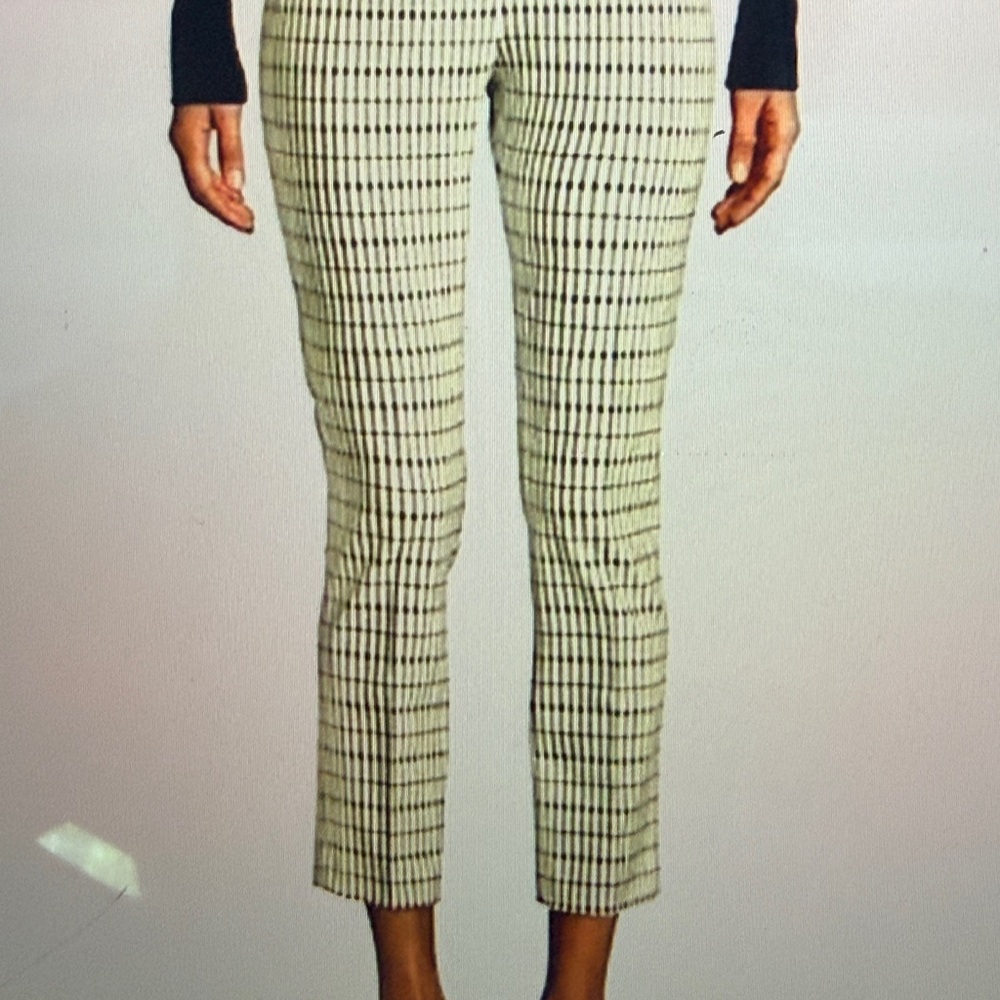 Theory Classic Skinny Plaid Pants.  EUC
